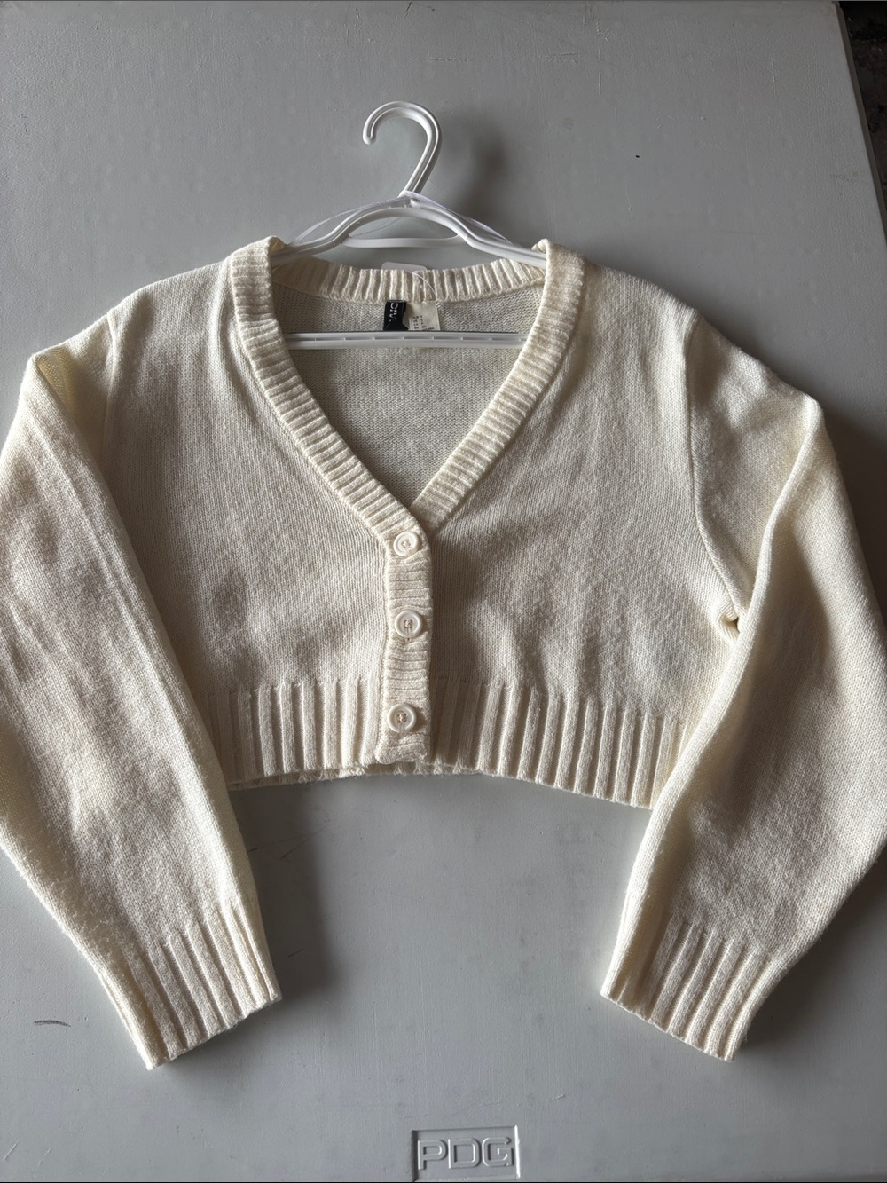 Divided Cream Cropped V-Neck Button Cardigan Sweater